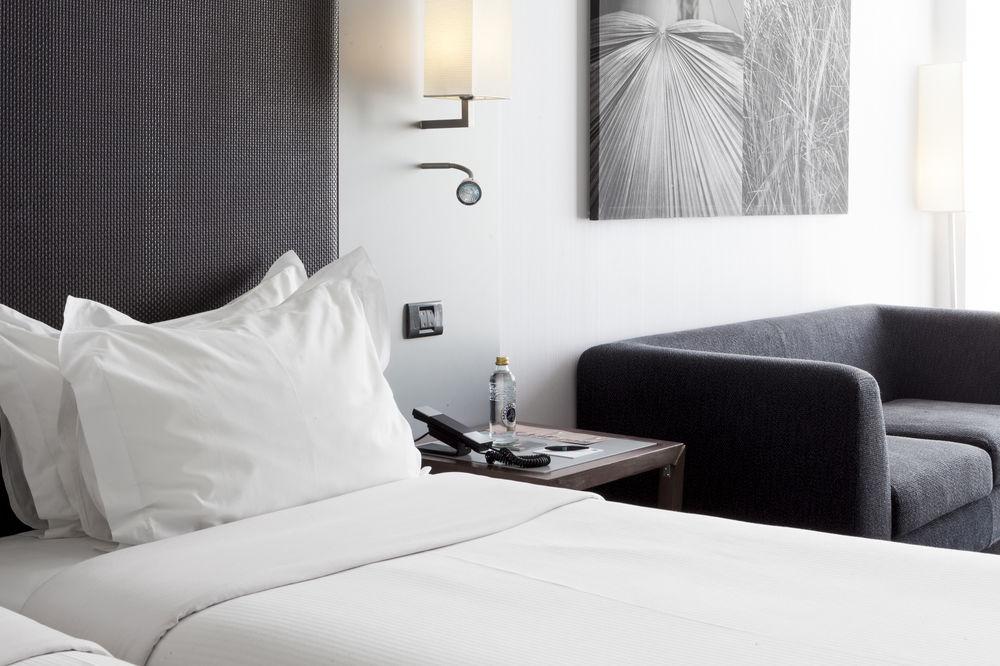 Ac Hotel La Finca By Marriott Pozuelo de Alarcón Dış mekan fotoğraf