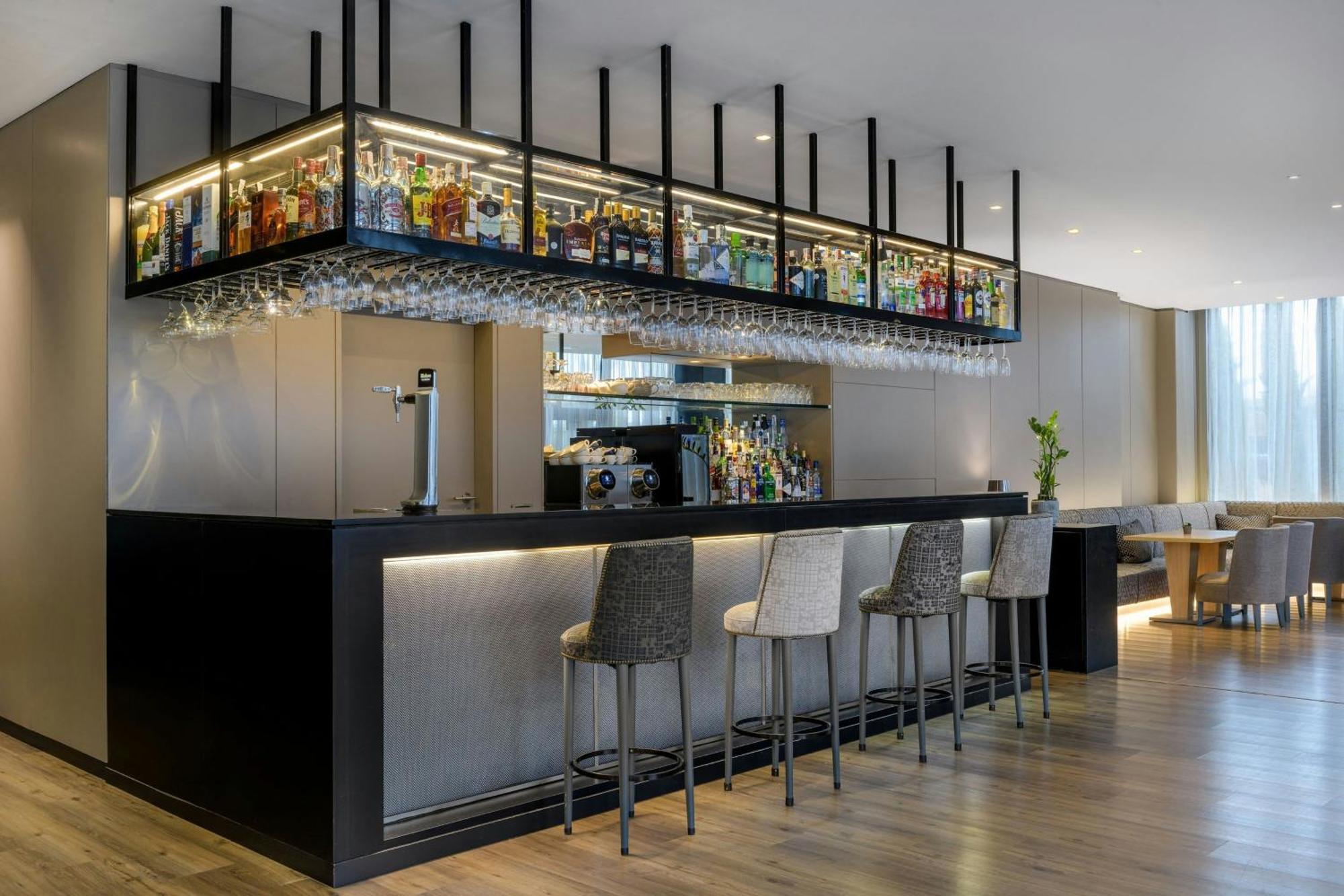 Ac Hotel La Finca By Marriott Pozuelo de Alarcón Dış mekan fotoğraf