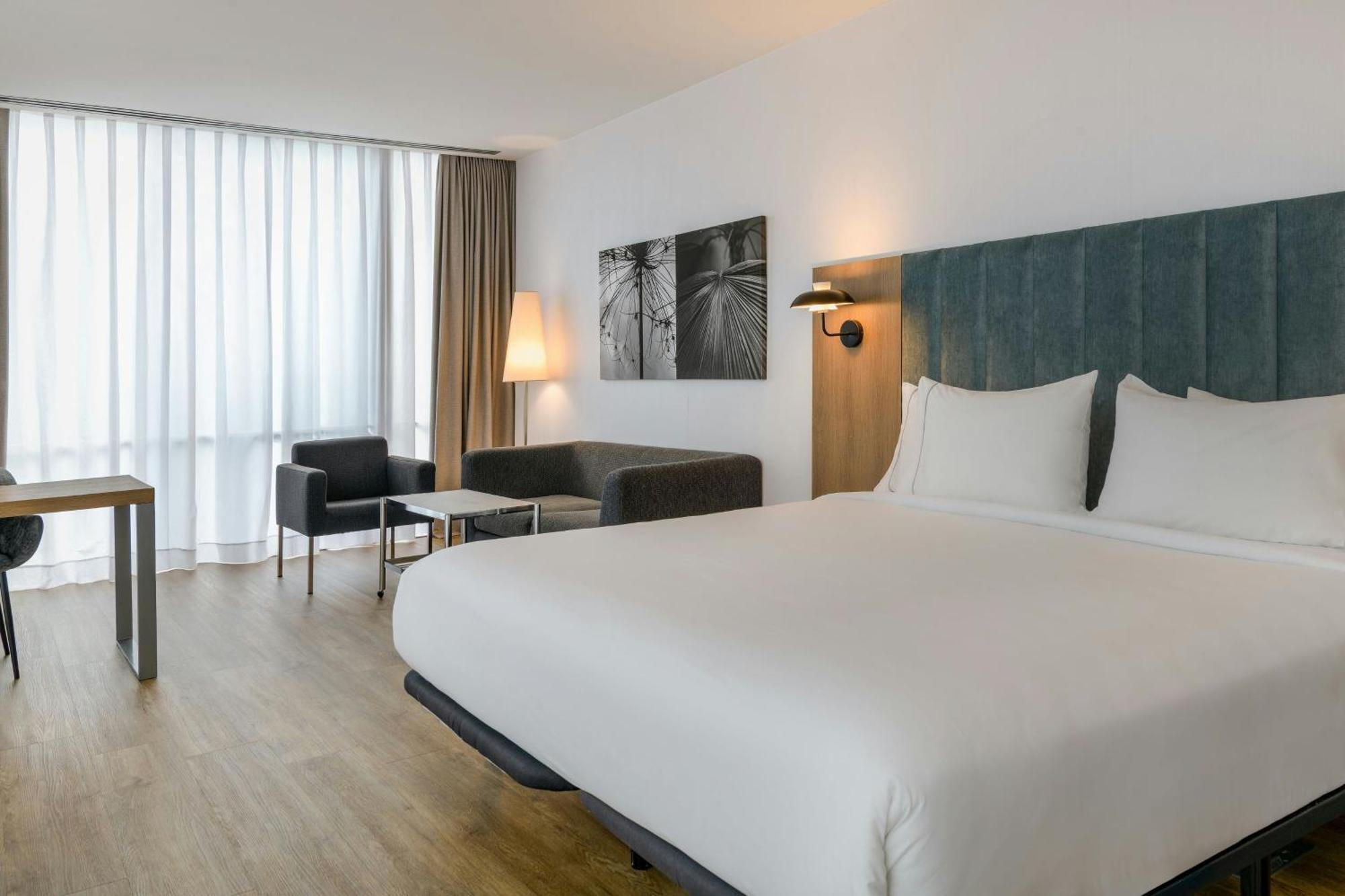 Ac Hotel La Finca By Marriott Pozuelo de Alarcón Dış mekan fotoğraf